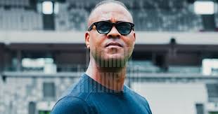 Media Australia: Patrick Kluivert Pemain Gemilang, Tapi Catatan Sebagai  Pelatih Buruk