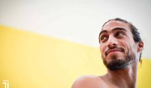 Martin Caceres arrives at J|Medical