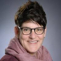 30+ Profile mit dem Suchbegriff „Anna Rita“