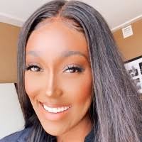 100+ "Akelia" profiles