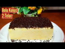 Kebetulan saya tidak punya mixer, balloon whisk, dan alat pengocok sejenisnya. Pin Op Cakes
