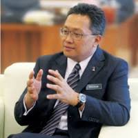 He is the former minister in the prime minister's department and the minister of urban wellbeing, housing and local government. 7 600 Abdul Rahman Sps Profiles Linkedin