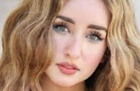 تنصب هذه الحروف المبتدأ ويسمى اسمها، وترفع الخبر. Ø¬Ù…Ø§Ù„ Ø±Ø¨Ø§Ù†ÙŠ Ø´Ø§Ù‡Ø¯ Ø£Ø­Ø¯Ø« Ø¸Ù‡ÙˆØ± Ù„Ù€ Ù‡Ù†Ø§ Ø§Ù„Ø²Ø§Ù‡Ø¯ ÙˆÙˆØ§Ù„Ø¯ØªÙ‡Ø§ ÙˆØ´Ù‚ÙŠÙ‚Ø§ØªÙ‡Ø§ Ø§Ù„Ù…Ø±Ø£Ø©