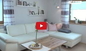 Living update das wohnzimmer neu gestalten zukkermadchen. Premium Wandfarbe Weiss Grau Beste Deckkraft Umweltfreundlich Farben Shop Farbe Online Kaufen Bei Adler Farbenmeister