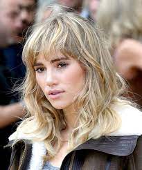 13 Ways To Work Messy Bedhead Hair Medium Hair Styles Bangs With Medium Hair Modern Shag Haircut
