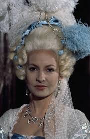 Blanche Norman's Instagram, Twitter & Facebook