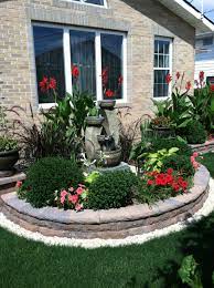 Pin By Svetlana On My Garden Front Yard Garden Design Small Front Yard Landscaping Front Yard Garden