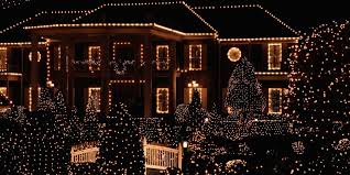 Edging The Roof Windows And Doors Makes Your Home S Own Charming Features Stand Out Big Ti Outdoor Christmas Lights Hanging Christmas Lights Outdoor Christmas