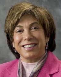 Small Is Beautiful: SMEs as Drivers of Innovation and Employment >  グロース・サミット（Growth Summit）