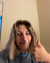 Everyone meet our 2021-2022 club swim our Public Relations Rep., Lilly  Trimble (@lilly.trimble)! She is a 3rd year studying Communication. Lilly  is also a member of the A&S ambassadors, friends of communication