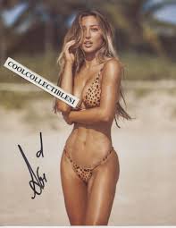 STEFANIE GURZANSKI IN PERSON SIGNED 8X10 COLOR PHOTO 3 PROOF COA