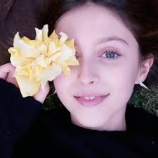 Stream Drivers license cover by Blanca Miralles by Juan Luis Ross