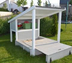 Trautes Heim Und So Sandkasten Garten Garten Landschaftsbau Grosser Garten