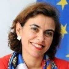 Carmen Cano's Instagram, Twitter & Facebook