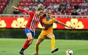 El pronóstico para el duelo de vuelta de tigres femenil vs chivas femenil es difícil de predecir, a pesar de que las 'universitarias' llevan una ligera ventaja en el marcador para definir al campeón del 'guard1anes' 2021 de la liga mx femenil. Liga Mx Femenil Donde Ver El Tigres Vs Chivas El Informador