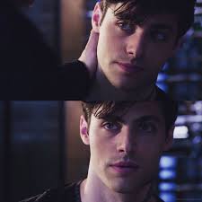 120 ottime idee su Alec Lightwood Aesthetic