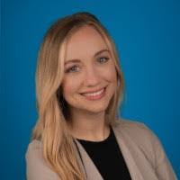 Holly Graves's Instagram, Twitter & Facebook