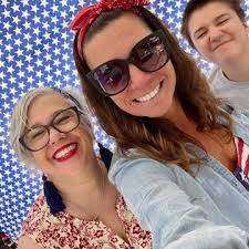 Jenny Irving's Instagram, Twitter & Facebook