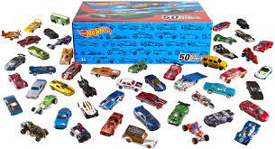 They include a certificate of authenticity and have been limited to between 1500 and 5000. Hot Wheels V6697 50er Pack 1 64 Die Cast Fahrzeuge Extra Grosses Geschenkset Je 50 Spielzeugautos Zufallige Auswahl Ab 3 Jahren Amazon De Spielzeug