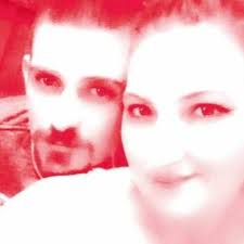 Amber Reffett's Instagram, Twitter & Facebook