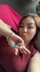 #mecontaronqueextrañamiscaricias #miamorbonito #quepreguntapormii🎶🌷