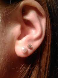 Im alter von 6 jahren. Ohrlocher Stechen Schmerzen Fragen Beauty Ohr Schmuck