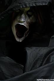 Acum lacrimile femeii sunt veșnice, iar cel care o aude plângând, este sortit să moară. Pin By Nicoleta Andreea On Horror Creepy Horror Creepy Pictures Creepy