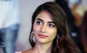 #pooja hegde #tollywood #bollywood #indian actress #edits #ok so #i actually made this for my pooja fp ages ago and this is still here so i will take my 2 notes #and also i love her. Wh9urbcnxyf69m