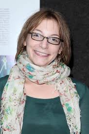 Nicole Kidman focuses attention