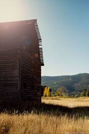 Old Barn In Victor Idaho On Familyfreshcooking Com C Marlameridith Com Old Barns Country Barns Old Barn