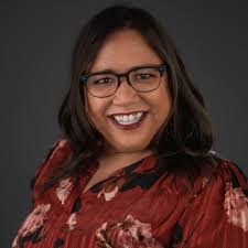 Lina Gordon's Instagram, Twitter & Facebook