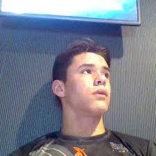 Isaac Urbina's Instagram, Twitter & Facebook