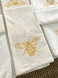 Of the towel sets we tested, the utopia kitchen flour sack dish towel set is the best dish towel set. Original Design And Hand Block Printed Fabric Featured On This Unique Tea Towel Orange Kitchen Towel Tea Towels Kitchen Dining Minyamarket Com