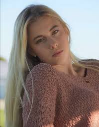 THE FOUNDATION AT MCCC AWARDS THE LaVERNE B. NORTON SCHOLARSHIP