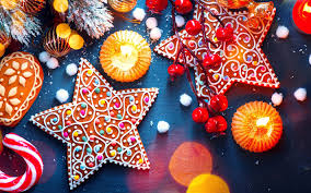 Download Wallpapers Christmas Decorations New Year Star Cookies Candles Artificial Snow Besthqwallpapers Com Biscuit De Noel Fond Ecran Noel Noel
