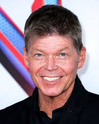 Veteran comic creator Rob Liefeld denounces the #Snyderverse and their  cult-like fanbase. "...I realize that they have anger towards the finality  of Snyder's vision, but it's over."*✳️ ✳️Edit: Rob clarifies (in the