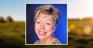 Beverly Mackie's Instagram, Twitter & Facebook