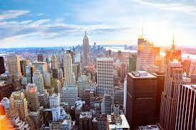 A) longitudinea orasului new delhi. New York 2021 The Big Apple Paralela 45
