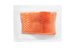 How do you know if raw salmon is spoiled?