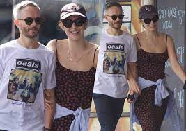 However, after lorde broke up with boyfriend james lowe in 2018, she and warren. Lorde Is Seen Kissing Her 41 Years Old Boyfriend In New Zealand Music Mundial News