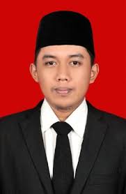 STRATEGI PEMASARAN DALAM MENINGKATKAN PENDAPATAN PERSPEKTIF EKONOMI  SYARI'AH SKRIPSI Oleh : JOKO WIRA SANJAYA 11625104229 PRO