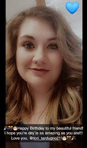 Performing Lips Cosmetics