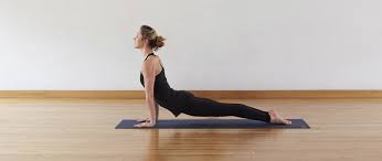 Es terapeuta de profesión y también se le conoce como un fomento del amor propio y la aceptación, una. Ashtanga Yoga Mit Marie Lagoa Yoga Berlin