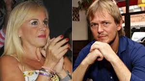 E) hasta los cuatro (4) años de edad —inclusive—, deberá acreditarse el cumplimiento de los controles sanitarios y del plan de vacunación obligatorio. Novio De Claudia Villafane Edad
