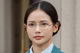 朝ドラ「虎に翼」ヒャンちゃん（ハ・ヨンス）「崔香淑／汐見香子」名義で再登場 よそよそしい態度に疑問の声「どうしてうれしそうじゃないの」 - イザ！