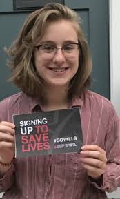 Riley Ritter's Instagram, Twitter & Facebook