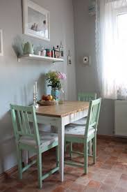 Home Decorating Ideas Kitchen Kitchen Gray Wall Mint Colored Chairs Wohnen Wohnung Wohnung Einrichten