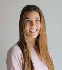 Erin Mack's Instagram, Twitter & Facebook