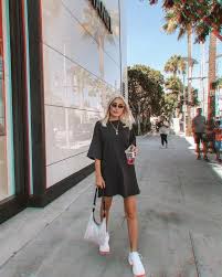 41 Summer Oversized T Shirt Ideas To Enhance Your Look Summeroutfit Outfit Oversized Tshirt Outfi Tshirt Dress Outfit Casual Tshirt Outfit Tshirt Outfits