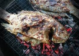 399 resep ikan bakar padang ala rumahan yang mudah dan enak dari komunitas memasak terbesar dunia! Ikan Bakar Dapur Arang Desainrumahid Com